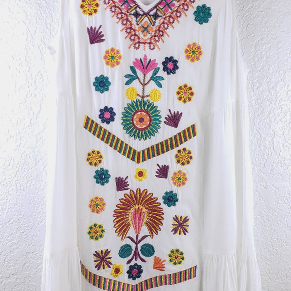 SEEN AND BE SEEN Floral Embroidered Dress Sz S - Picture 4 of 10